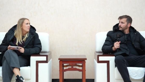 俊升配资 对话英国博主：用镜头打破西方偏见滤镜，向世界展示真实的中国